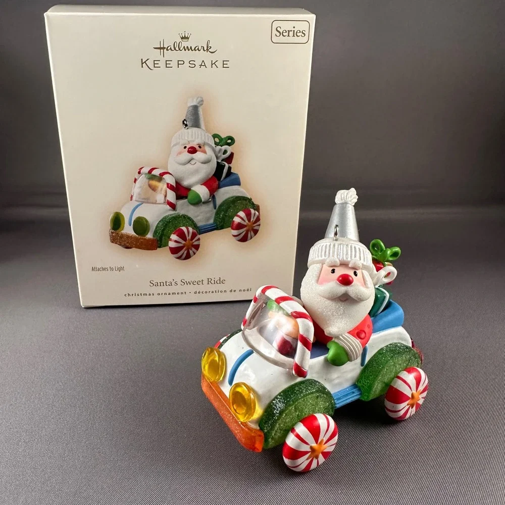 Hallmark Keepsake Santa's Sweet Ride 2007 Christmas Ornament‎ Candy Cane Car